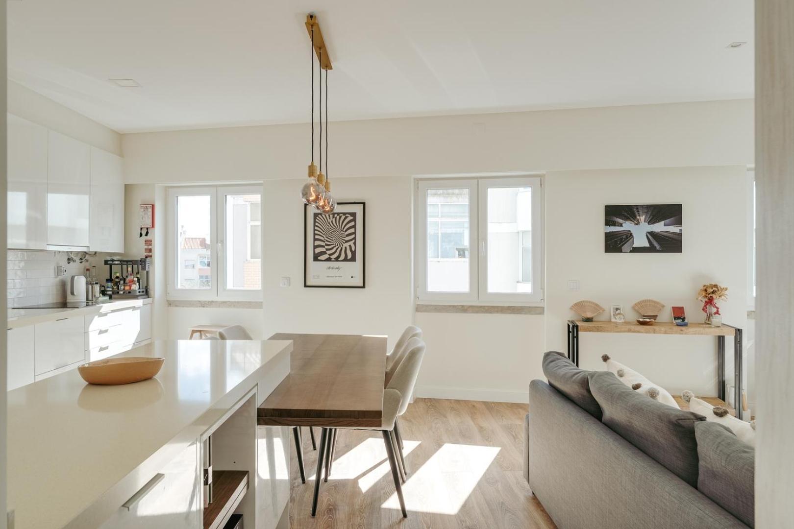 Hostwise - Flat W/ Balcony & Workspace Lisboa