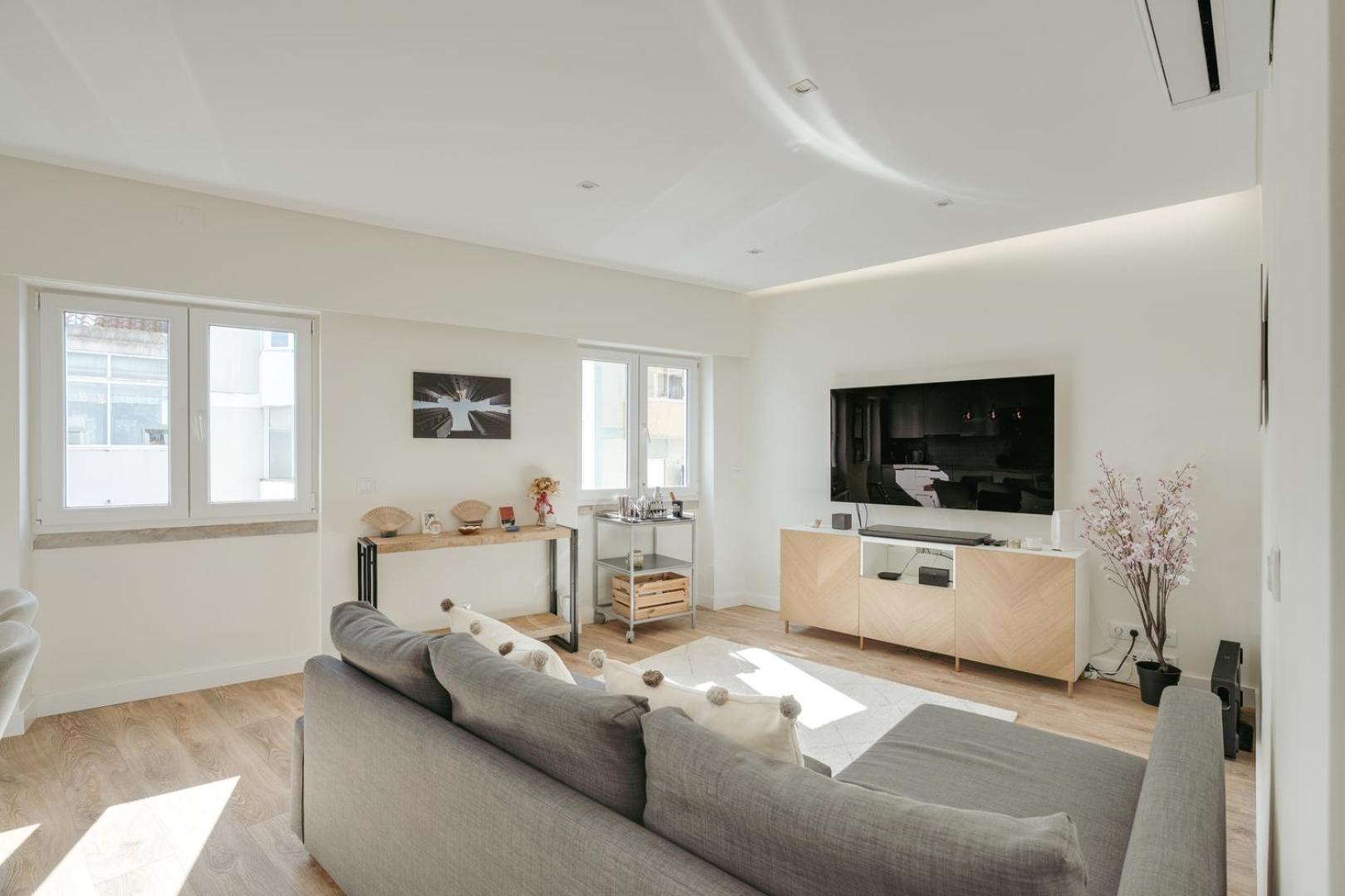 Apartamento Hostwise - Flat W/ Balcony & Workspace *